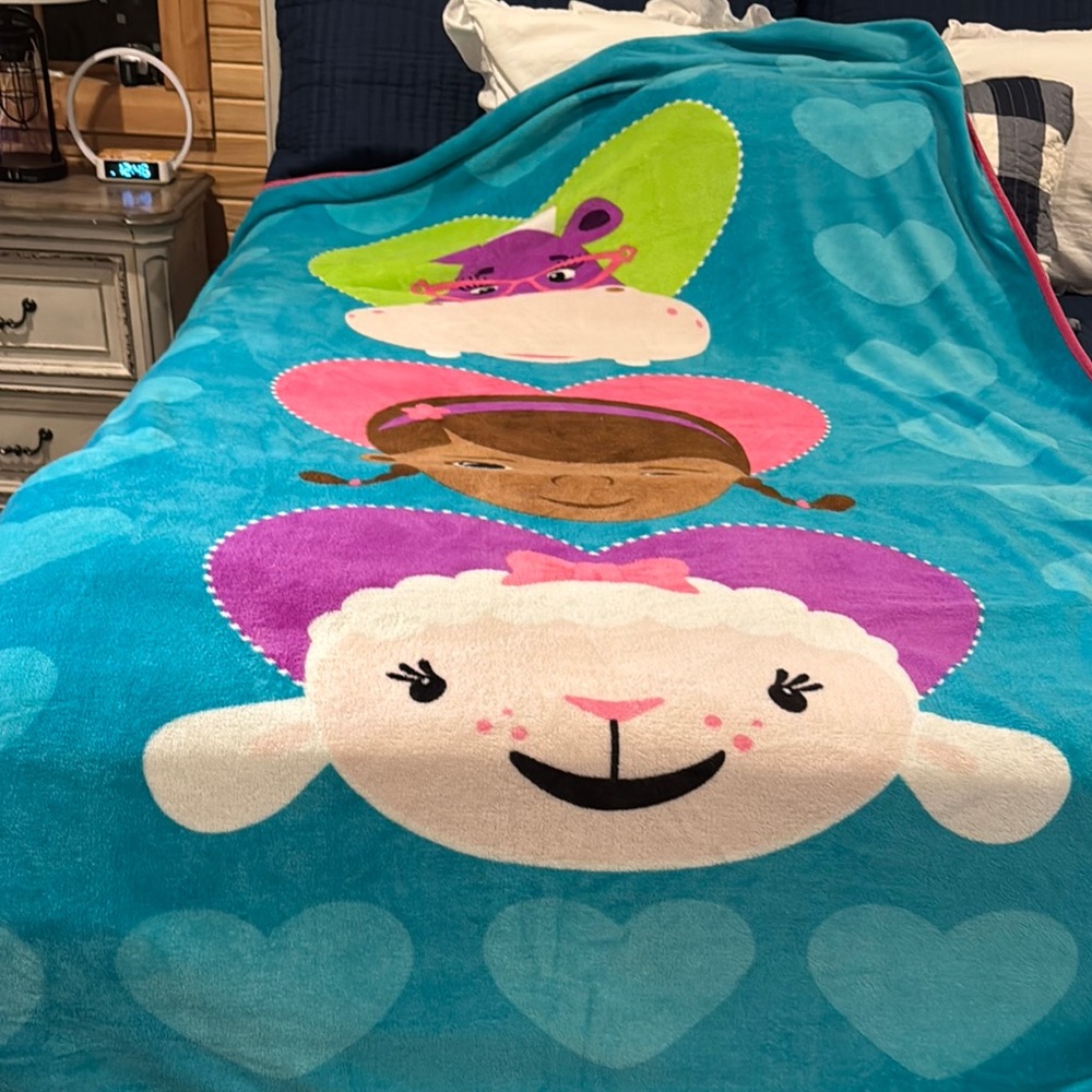 Colorful Kids' Blanket with Animal Faces